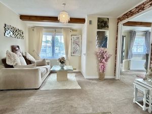 Lounge- click for photo gallery